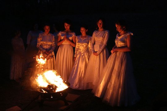 Novitiate - Szenenbild 2