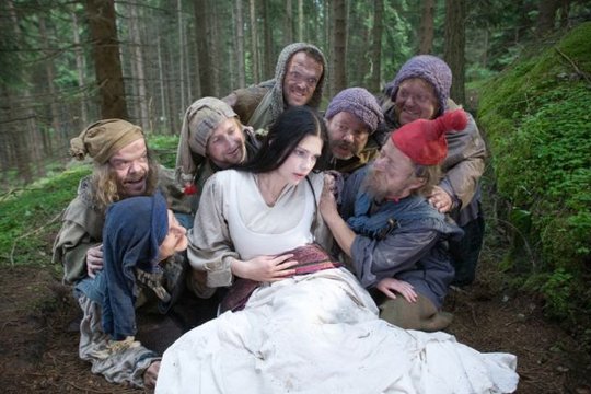 6 auf einen Streich 7 - Schneewittchen - Szenenbild 2