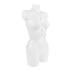 Elegante Körperkette mit Schmuckdetails