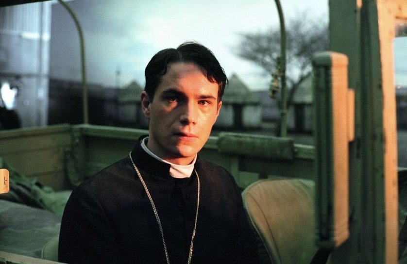 Exorzist Der Anfang DVD oder Bluray leihen VIDEOBUSTER.de Exorzist Der Anfang DVD oder Bluray leihen VIDEOBUSTER.de