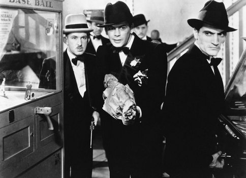 Scarface - Narbengesicht: DVD oder Blu-ray leihen - VIDEOBUSTER.de