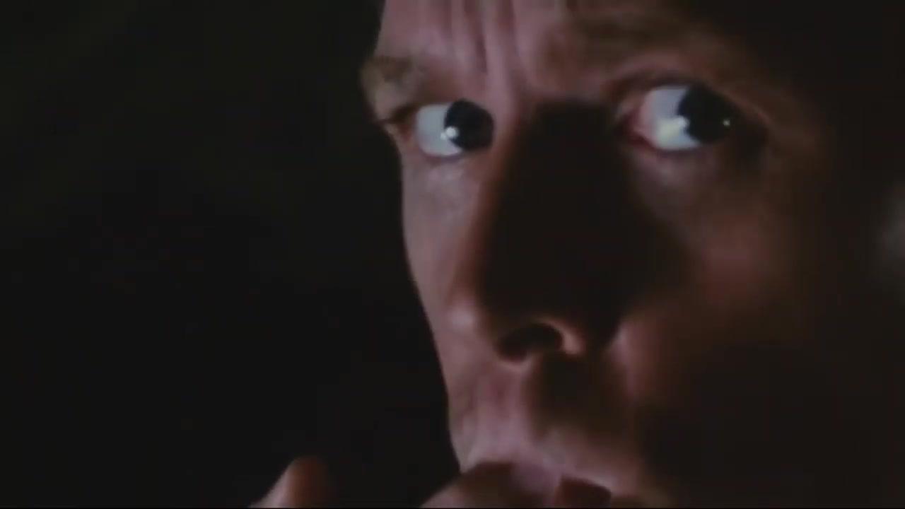 House - Trailer - Englisch - HD