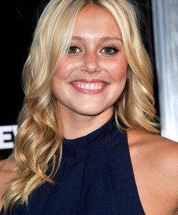 Julianna Guill