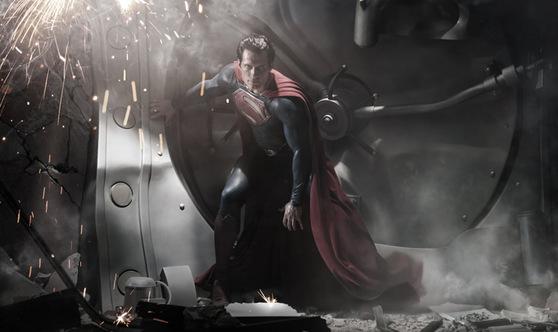 Cavill ist Superman: Man of Steel: Henry Cavill spielt modernen Superman
