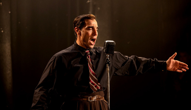 MONSIEUR AZNAVOUR: Im Kino: Die Stimme, die Generationen bewegte!