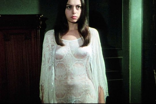 Female Vampire - Erotikill - Szenenbild 3