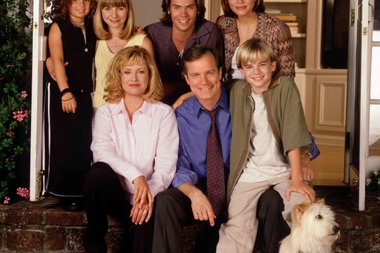 Eine himmlische Familie - Staffel 3 - Szenenbild 1