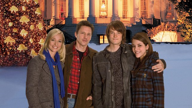 Die Reise des Weihnachtsbaums - Wallpaper 1