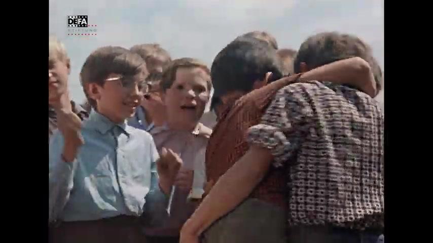 Der tapfere Schulschwänzer - Trailer - Deutsch - SD