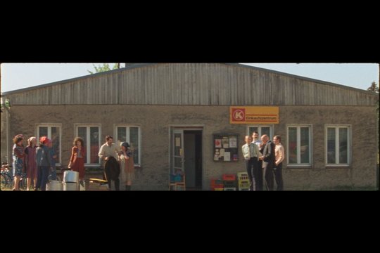 Rote Sterne überm Feld - Szenenbild 9