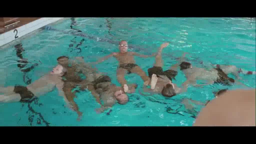 Männer im Wasser - Teaser - Deutsch - SD