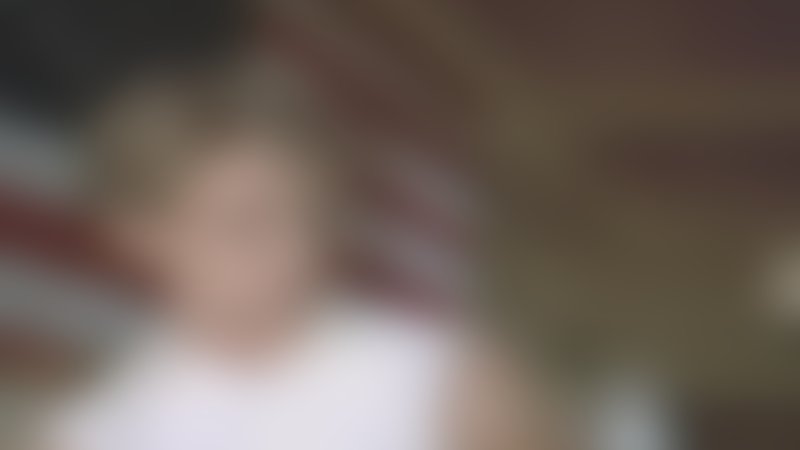 Living & Dying - Trailer - Englisch - SD