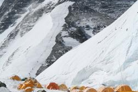 Everest - Staffel 1 - Szenenbild 4