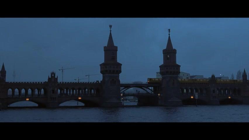 Futuro Beach - Trailer - Englisch - SD