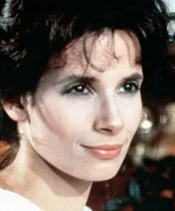 Theresa Saldana