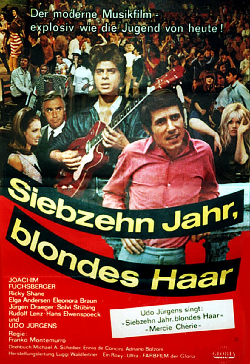 Siebzehn Jahr Blondes Haar