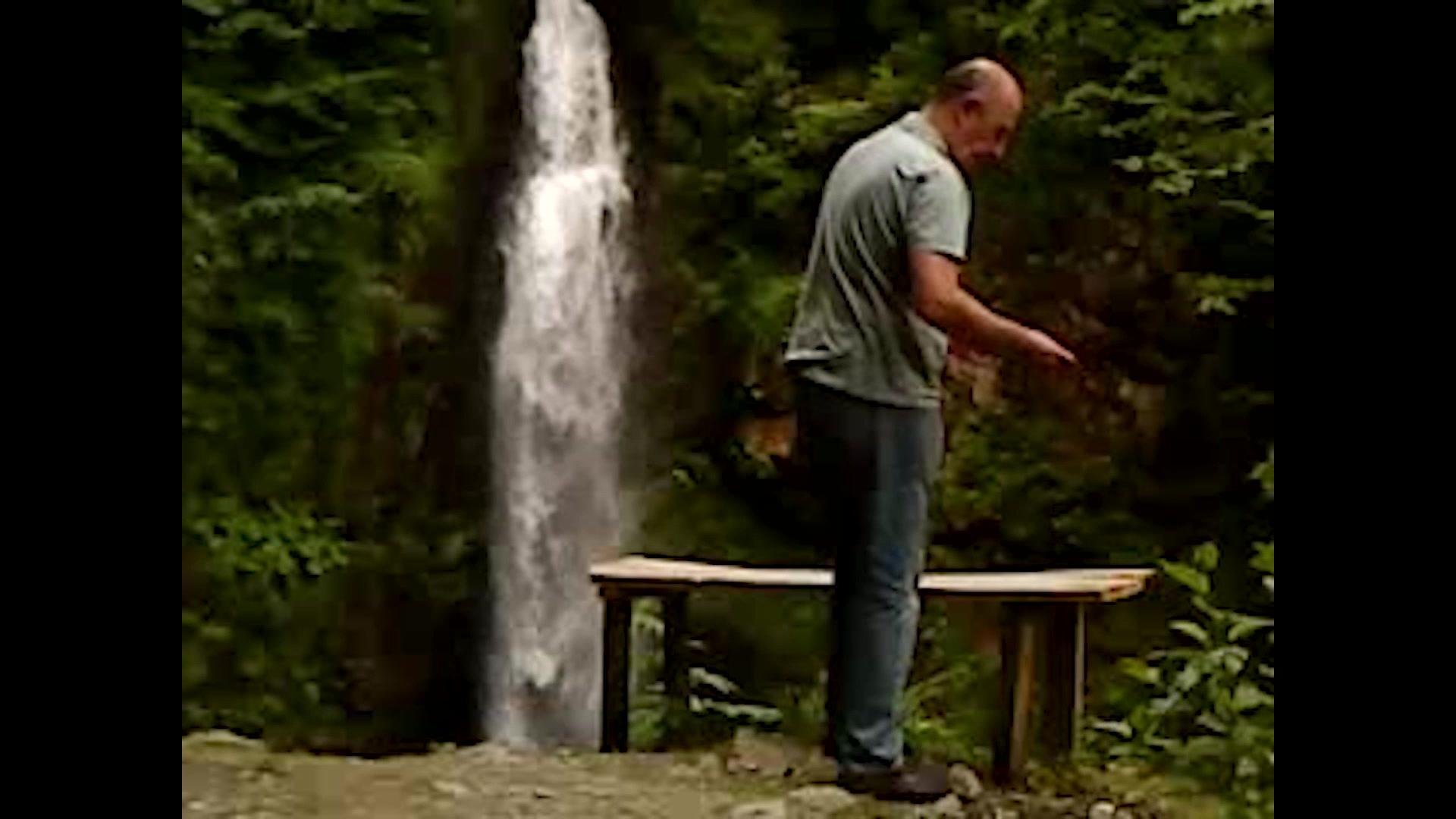 Dry Leaf - Trailer - Deutsch - HD