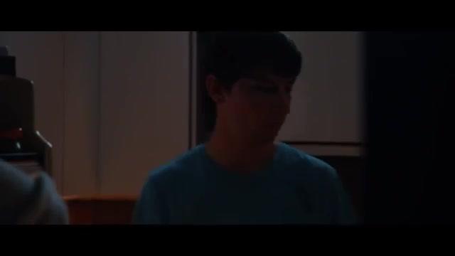 Eastern Boys - Trailer - Französisch - SD
