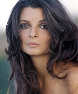 Anne Libert