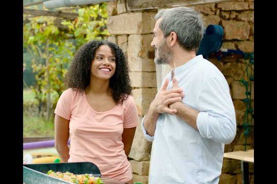 Family Secrets - Verbotenes Verlangen - Szenenbild 8