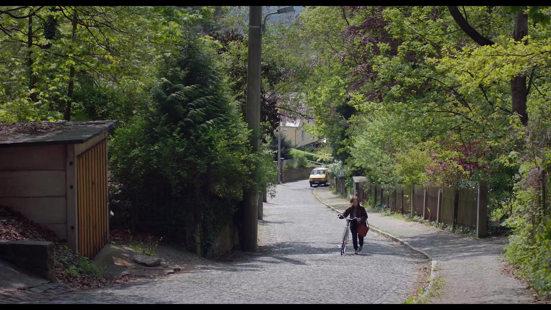 Zwischen uns der Fluss - Trailer - Deutsch - HD