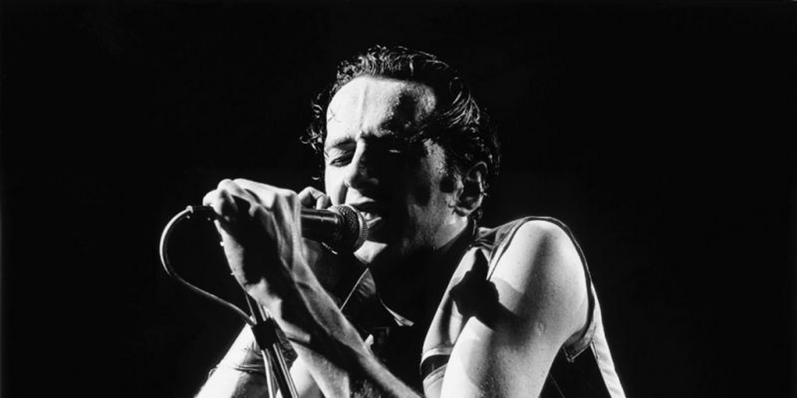 Joe Strummer - The Future Is Unwritten
