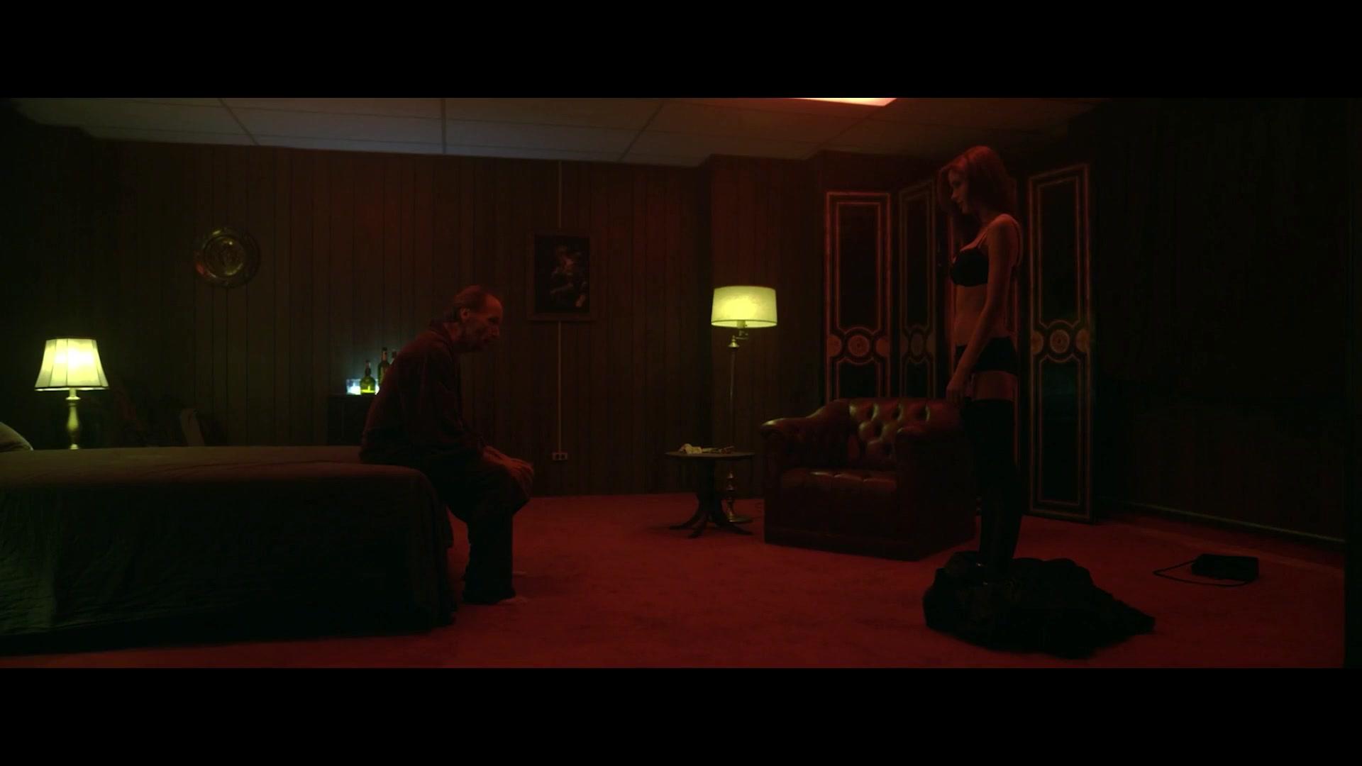 Under the Bed - Trailer - Deutsch - SD