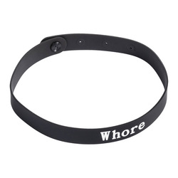Halsband mit Aufschrift WHORE
