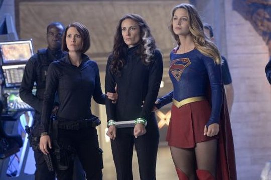 Supergirl - Staffel 1 - Szenenbild 5