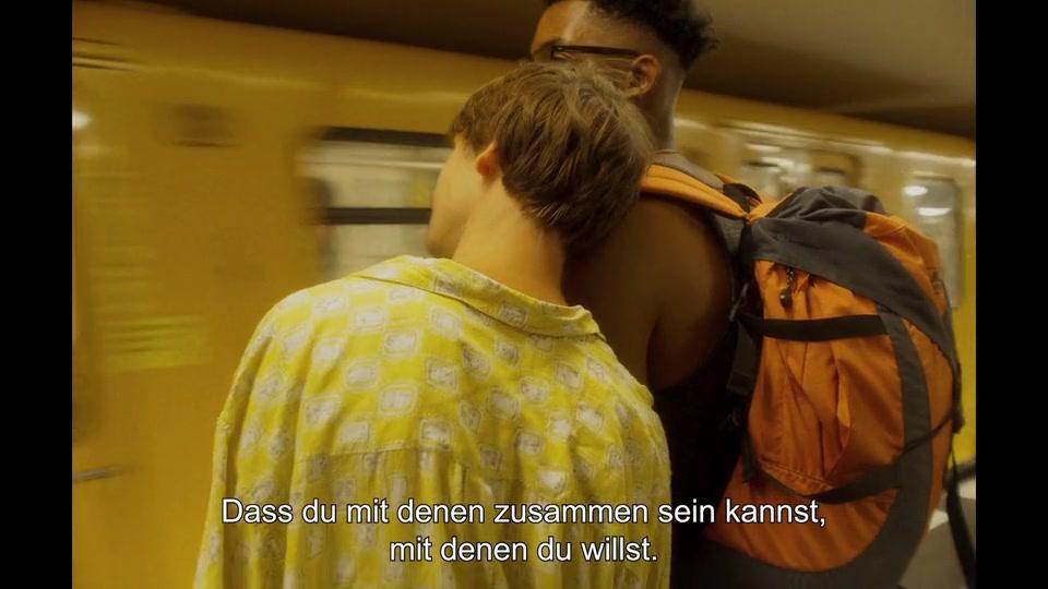 Boy Meets Boy - Trailer - Deutsch - SD
