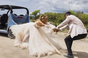 SHOTGUN WEDDING © LEONINE