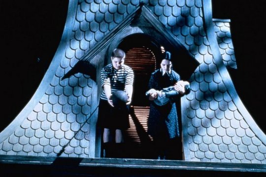 Die Addams Family in verrückter Tradition - Szenenbild 18