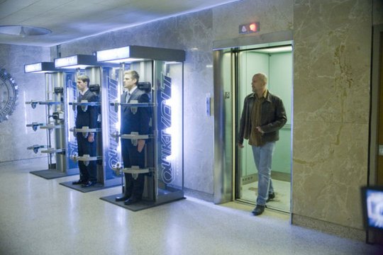 Surrogates - Mein zweites Ich - Szenenbild 20