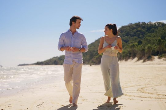 A Royal in Paradise - Ein Prinz im Paradies - Szenenbild 8