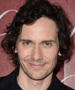 Christian Camargo