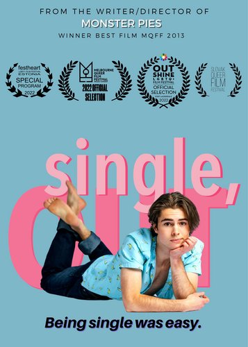 Single, Out - Staffel 1 - Poster 2
