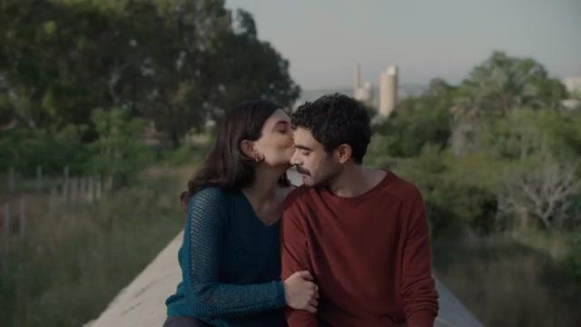 A Sad and Beautiful World - Trailer - Deutsch - SD