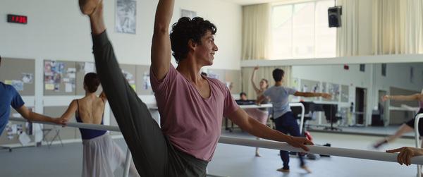 Balettstar Isaac Hernández in DREAMS (USA/Mexiko 2025) © Weltkino