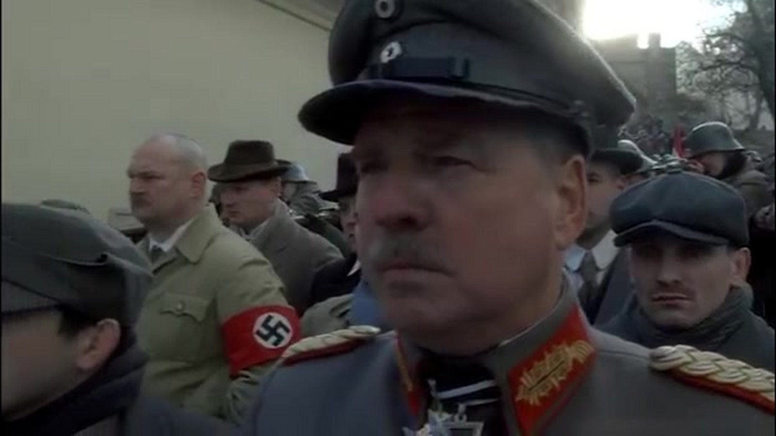 Hitler - Der Aufstieg des Bösen: DVD oder Blu-ray leihen - VIDEOBUSTER