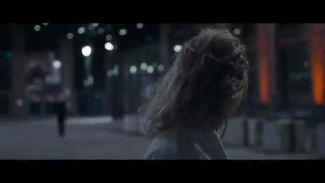 Der Boden unter den Füßen - Trailer - Deutsch - SD