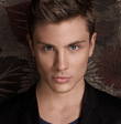 Jannik Schümann