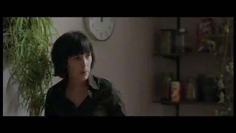 Das kleine Zimmer - Trailer - Deutsch - SD