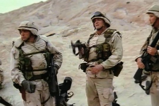 The Stuntdriver - Menschliche Zielscheibe & Desert War - Hinter feindlichen Linien - Szenenbild 2