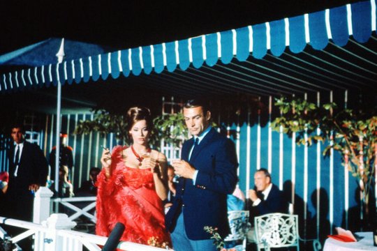 James Bond 007 - Feuerball - Szenenbild 3