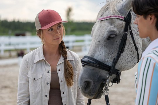 Heartland - Paradies für Pferde - Staffel 18 - Szenenbild 1