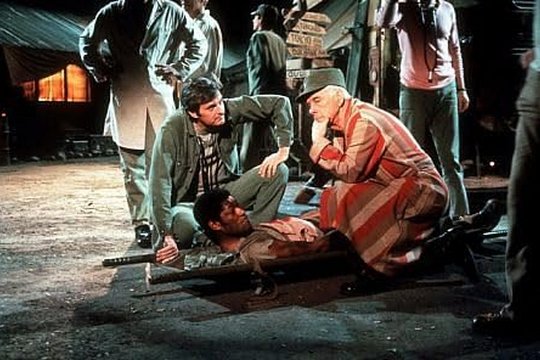 M.A.S.H. - Staffel 10 - Szenenbild 1