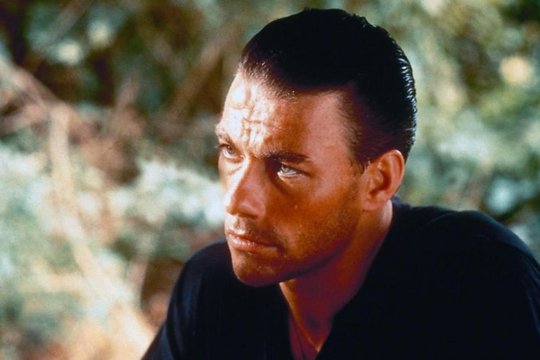 Double Impact - Geballte Ladung - Szenenbild 1