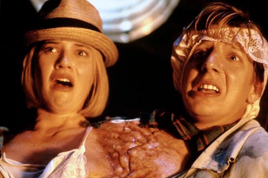 Freaked - Freaks - Szenenbild 4