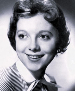 Anna Massey