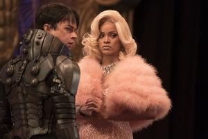 Dane DeHaan und Rihanna in 'Valerian'